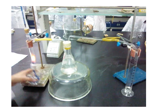 积极应变重构有机化学实验确保教学质量