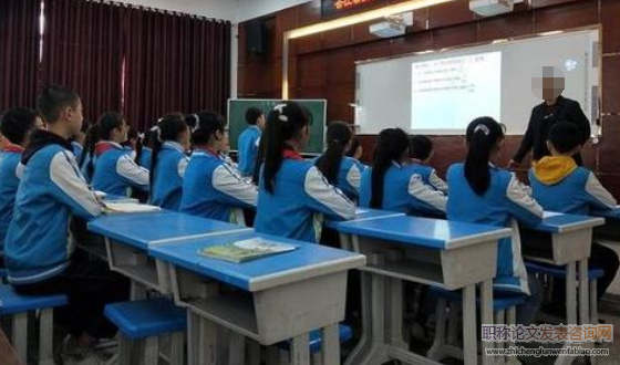 在小学数学课堂教学中渗透创新教育